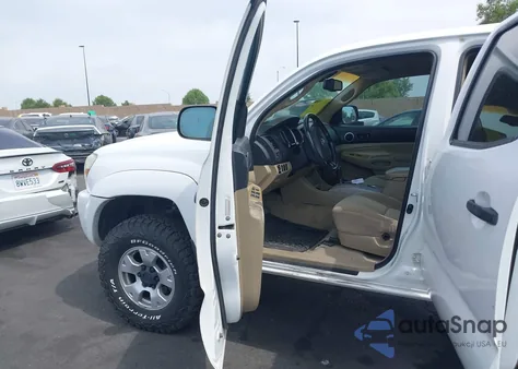 2009 Toyota Tacoma Base V6 z USA, uszkodzony, nr VIN 3TMMU52N79M014709